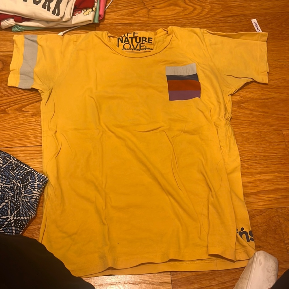 Free city t shirt